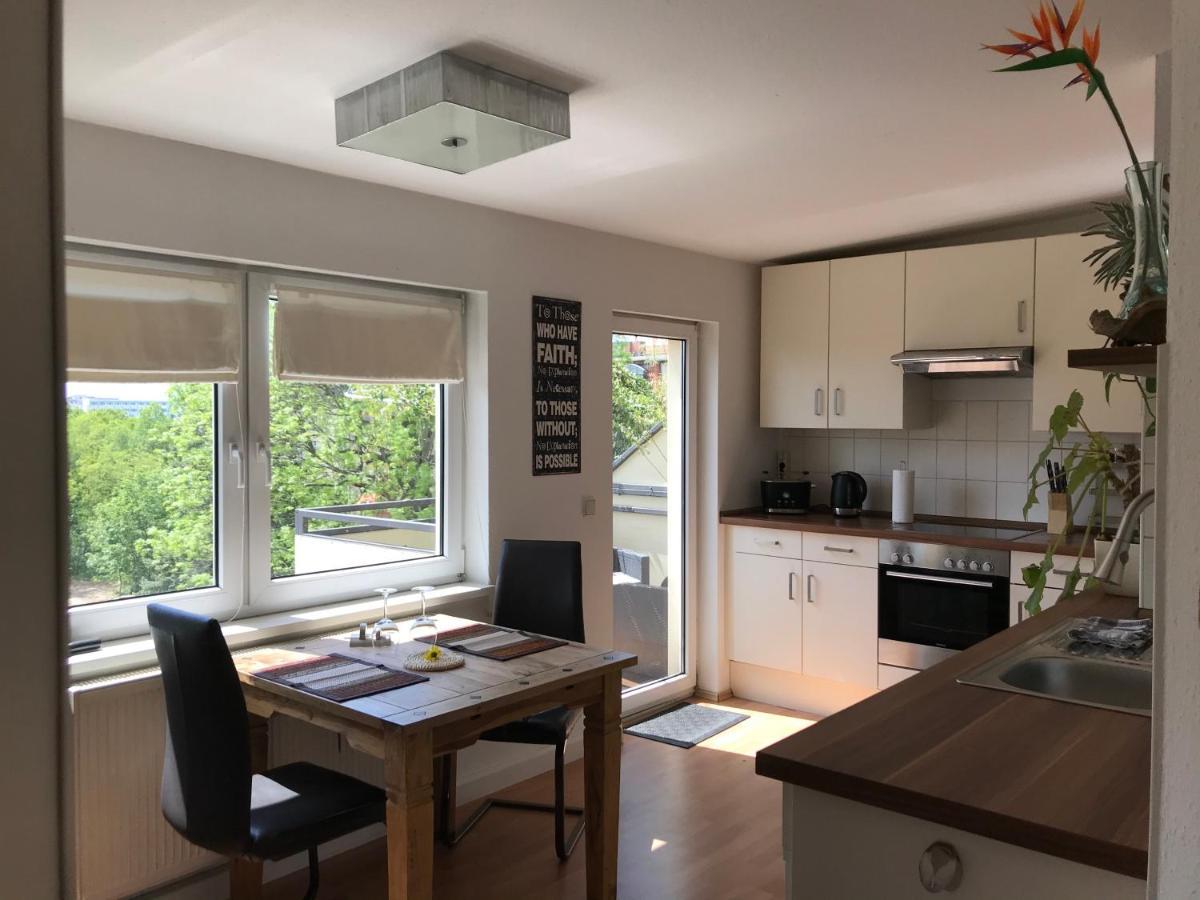 Stadtdschungel Fewo Mit Balkon コットブス エクステリア 写真