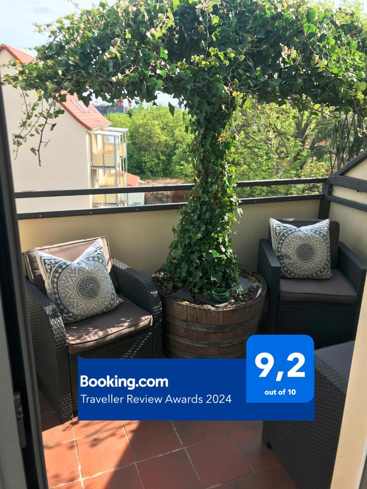 Stadtdschungel Fewo Mit Balkon コットブス エクステリア 写真